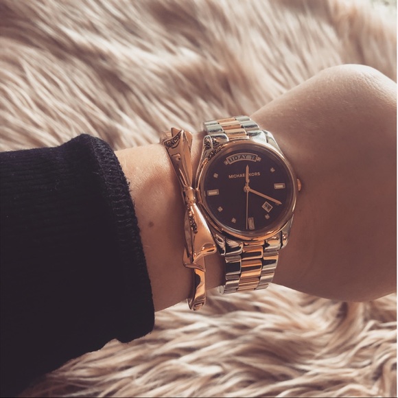 Michael Kors Accessories - [michael kors] watch